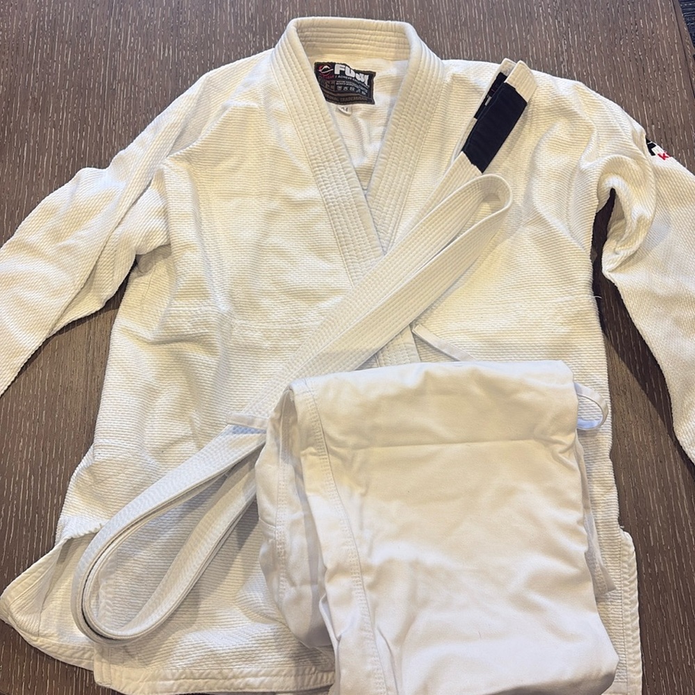 FUJI Jiu Jitsu/ Judo Gi - Size A4